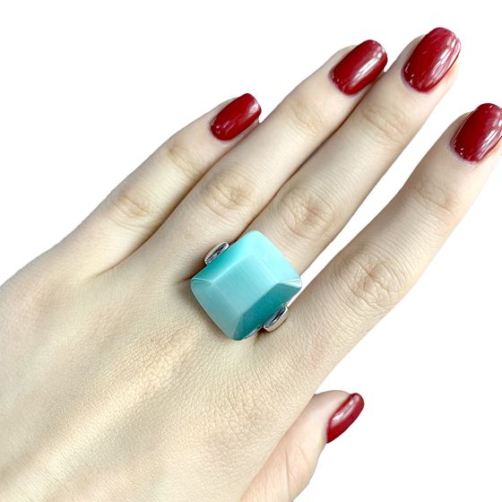 Серебряное кольцо с кошачим глазом