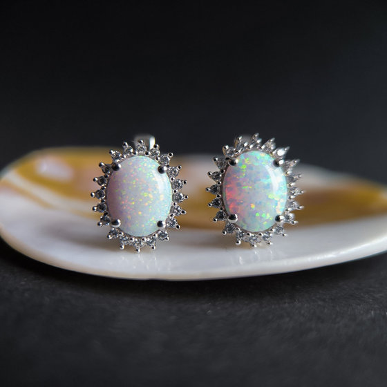 Серебряные серьги с опалом, фианитами