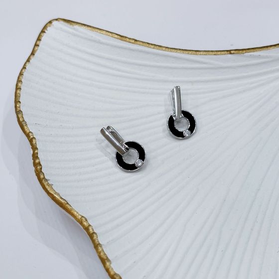 Серебряные серьги с емаллю