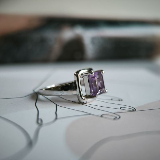 Срібна каблучка з аметистом 2.4ct