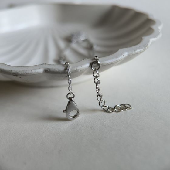 Silver bracelet with phianites