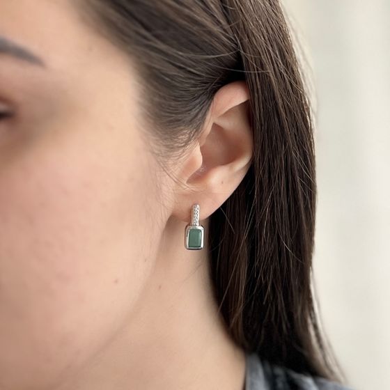 Срібні сережки зі смарагдом 1,923 карата