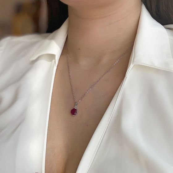 Срібна підвіска з рубіном 3.925ct