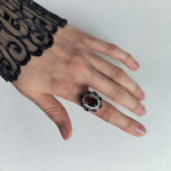 Silver ring with nano garnet, garnet