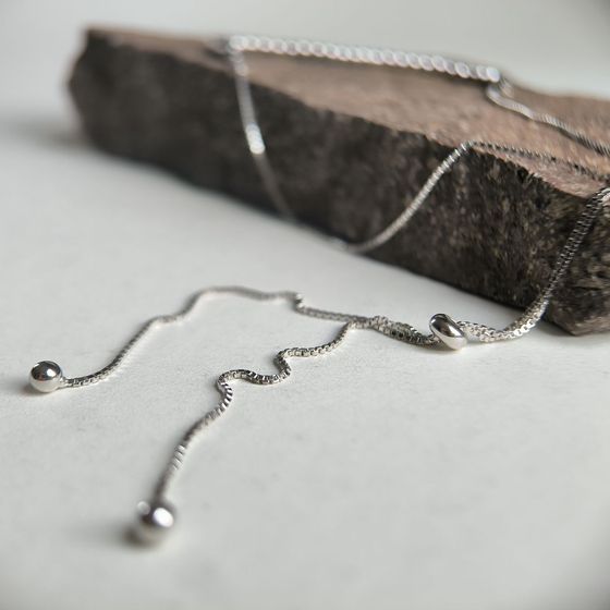 Silver necklace without stones