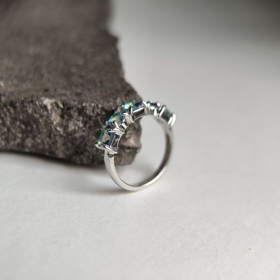 Срібна каблучка з містичним топазом 1,112 карата