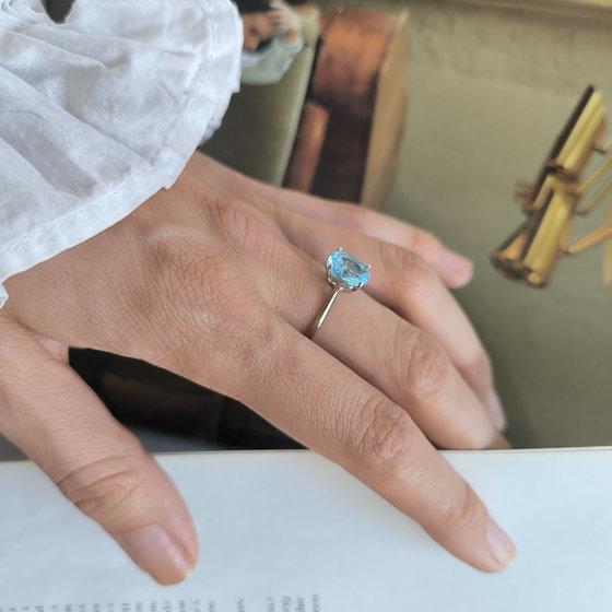 Серебряное кольцо с фианитами