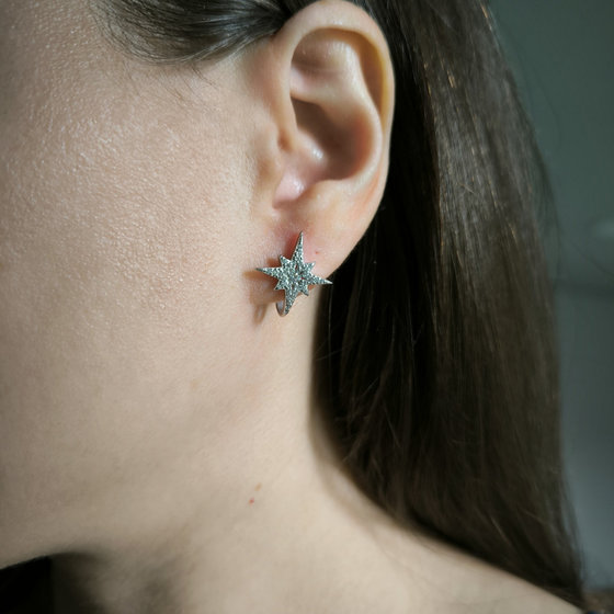 Silver earrings with cubic zirconia