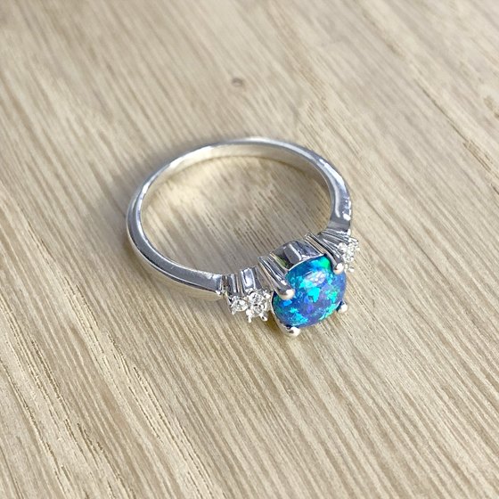 Серебряное кольцо с опалом 0.694ct