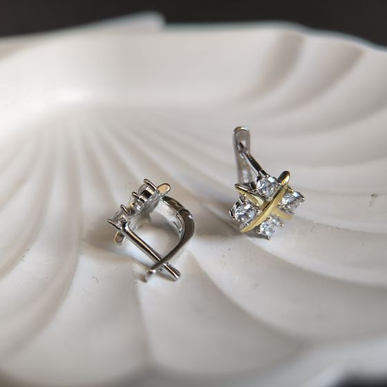 Серебряные серьги с фианитами