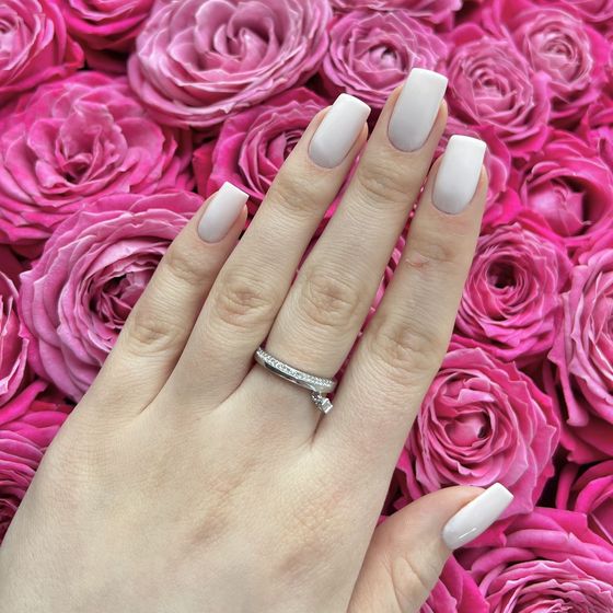 Серебряное кольцо с фианитами