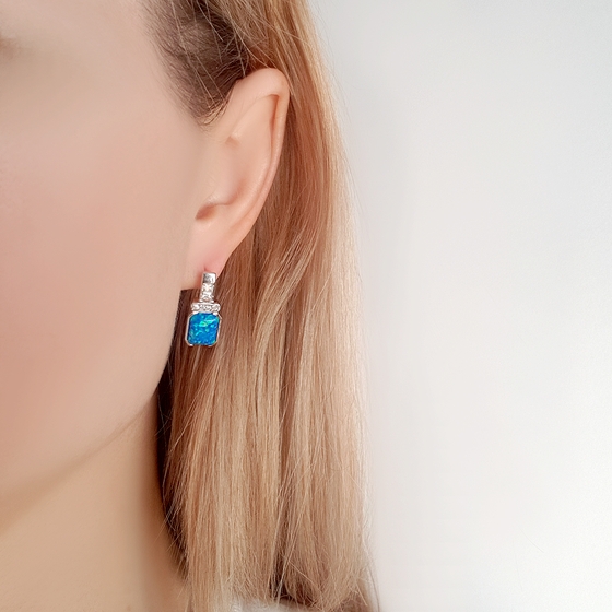 Срібні сережки з опалом