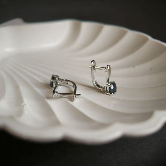 Серебряные серьги с сапфиром 1.292ct