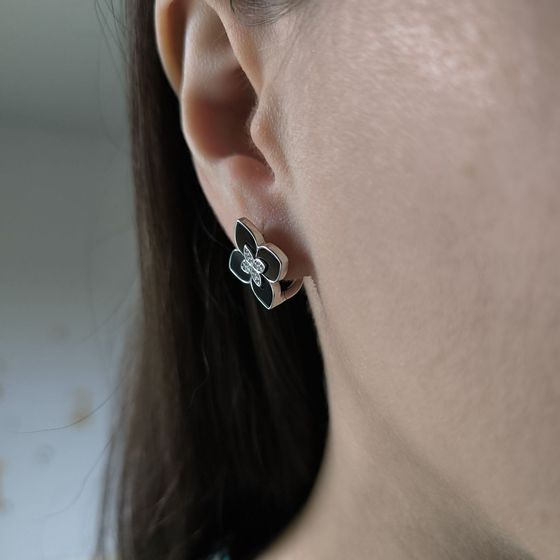 Срібні сережки з оніксом, фіанітами