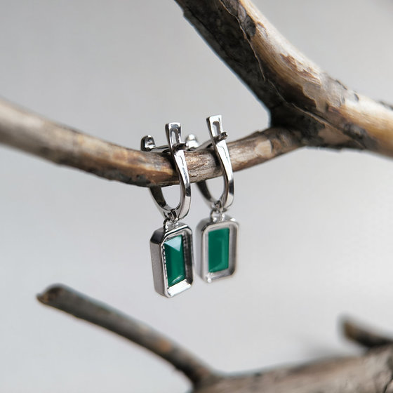 Серебряные серьги с агатом 3.535ct