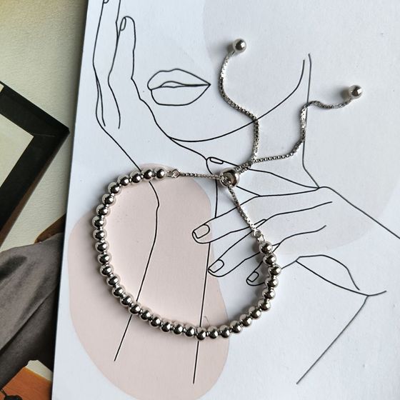 Silver bracelet without stones