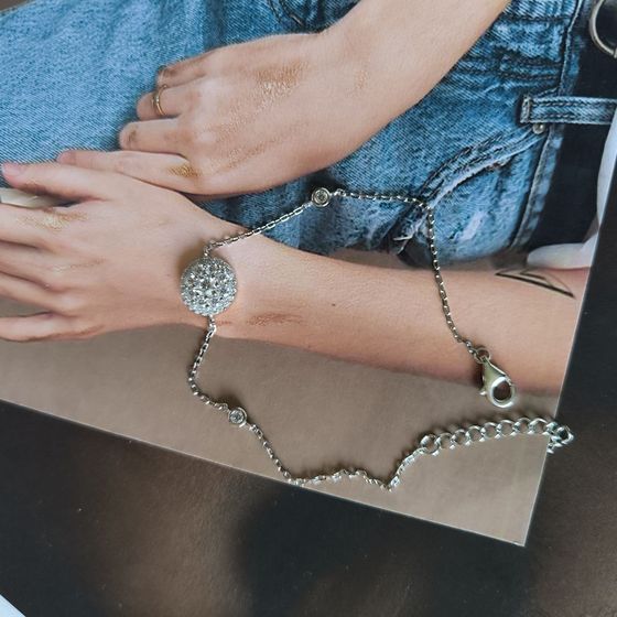 Silver bracelet with phianites