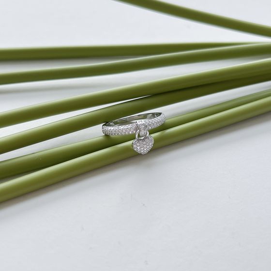 Срібна каблучка з фіанітами