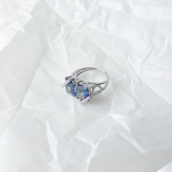 Серебряное кольцо с мистик топазом