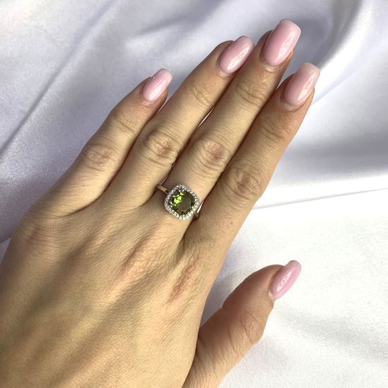 Silver ring with sultanite 2.153ct