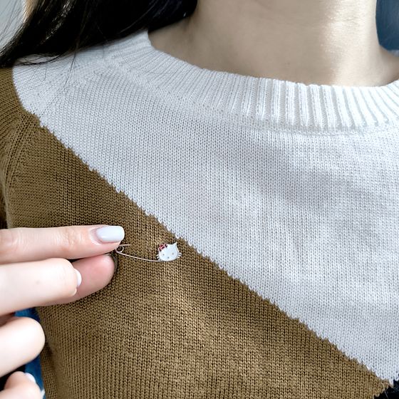 Silver pendant with yemallu