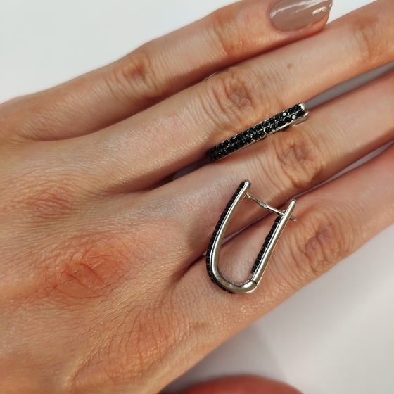 Silver Earrings with Fianites