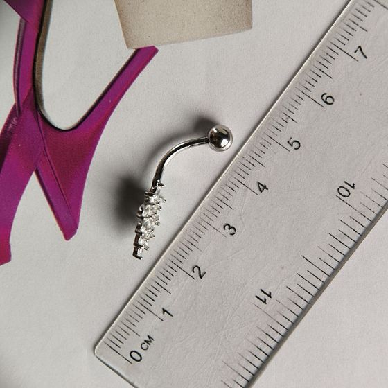 Silver piercing with phianites