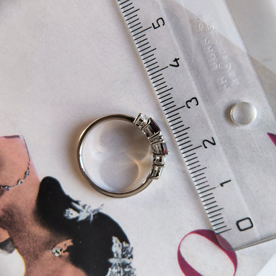 Silver ring with garnet