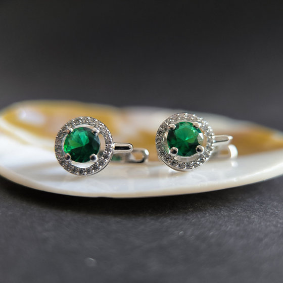 Silver earrings with emerald nano 1.722ct