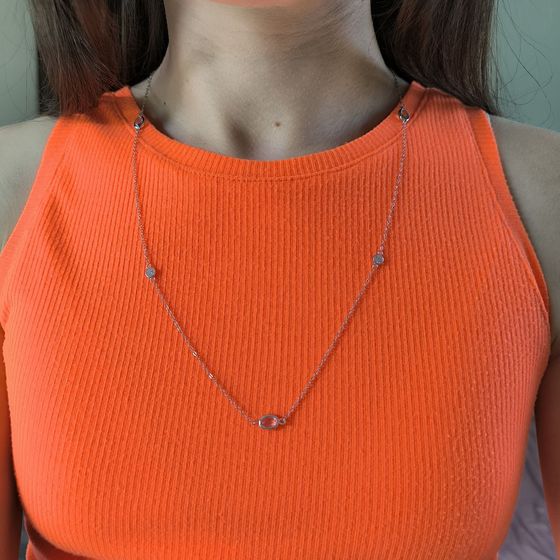 Silver necklace with phianites