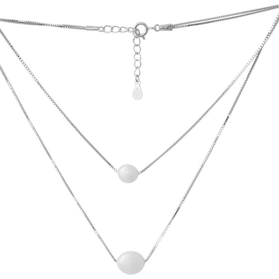 Silver necklace with pearls