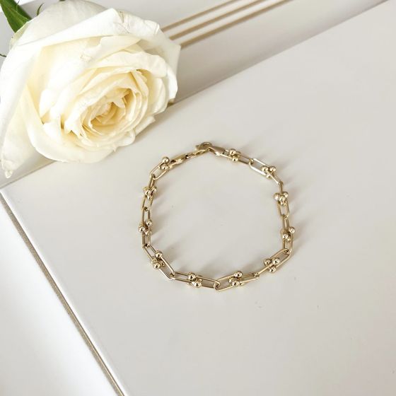 Gold bracelet without stones