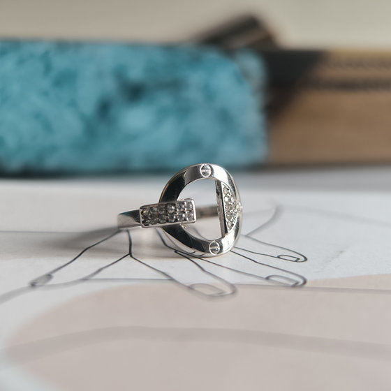 Срібна каблучка з фіанітами 0.26ct