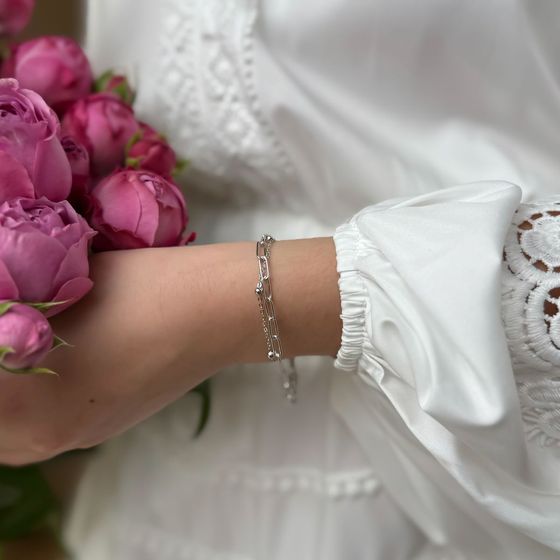Silver bracelet without stones