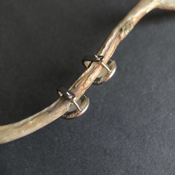 Срібні сережки з перламутром, фіанітами