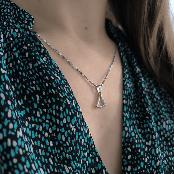 Срібна підвіска з фіанітами 0.1ct