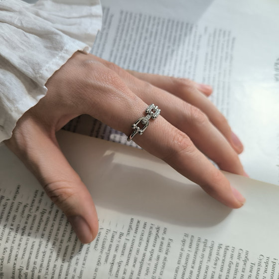 Silver ring with cubic zirconia