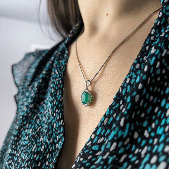 Срібна підвіска з агатом 2.738ct, фіанітами