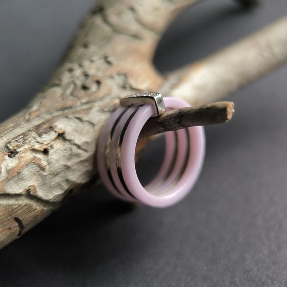 Silver ring with ceramics