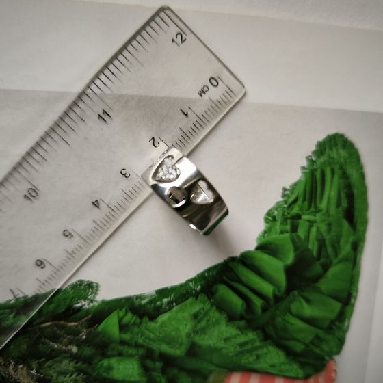 Срібна каблучка з фіанітами