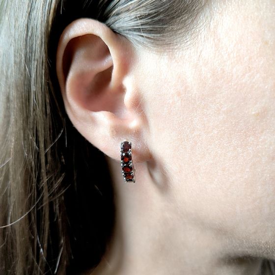 Silver earrings with a 3.2-carat garnet