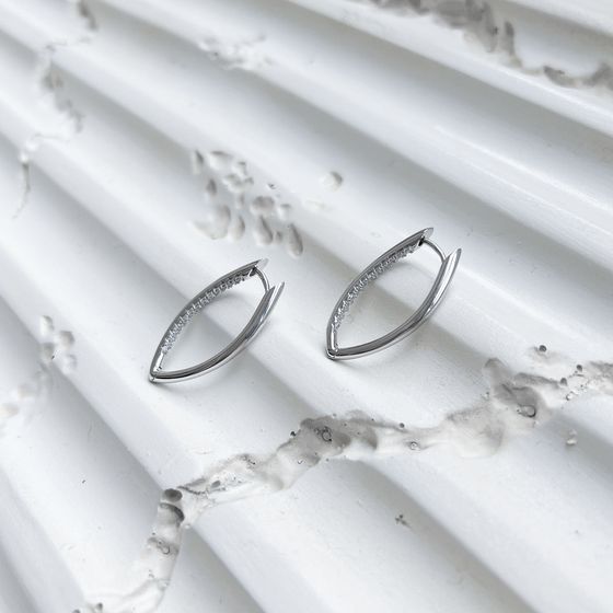 Срібні сережки без каменів