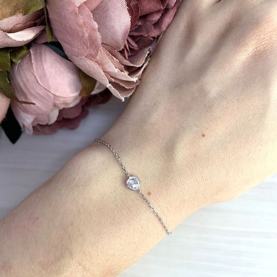 Silver bracelet with phianites