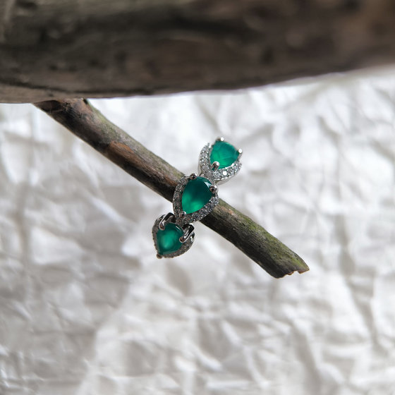 Срібне кільце з агатом 1,48 карата