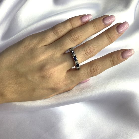 Серебряное кольцо с сапфиром 3.635ct