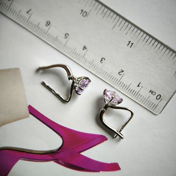 Silver earrings with amethyst