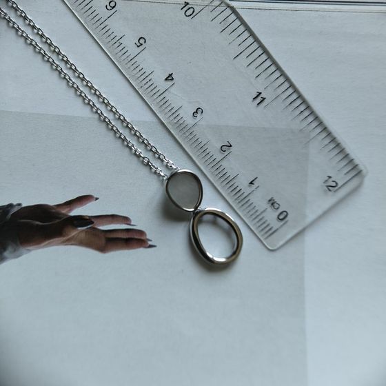 Серебряное колье с перламутром