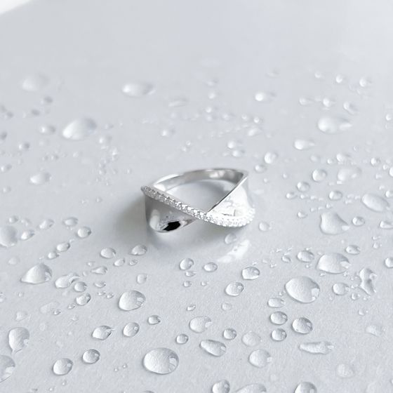 Silver Ring with Fianites