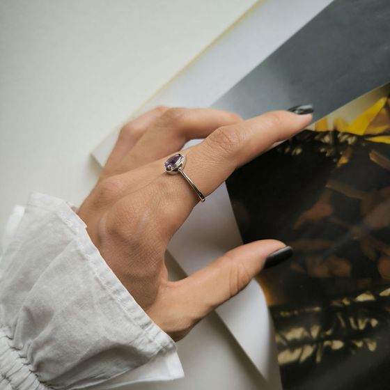 Срібна каблучка з аметистом 0.63ct