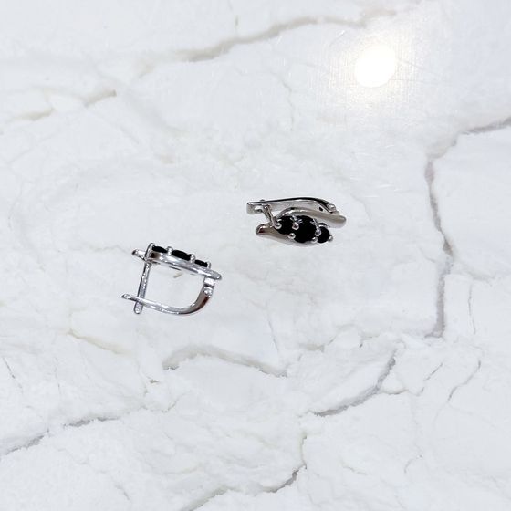 Срібні сережки з сапфіром 1.65ct